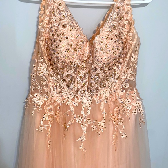 Fancy dress - Picture 3 of 7